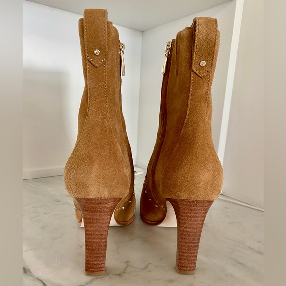 NWOT PAIGE Women’s Boots Casey Pointed Toe Bootie - Picture 4 of 13